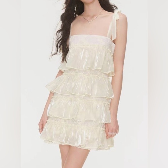 Dresses & Skirts - Boutique Ivory Ruffle Tiered Dress